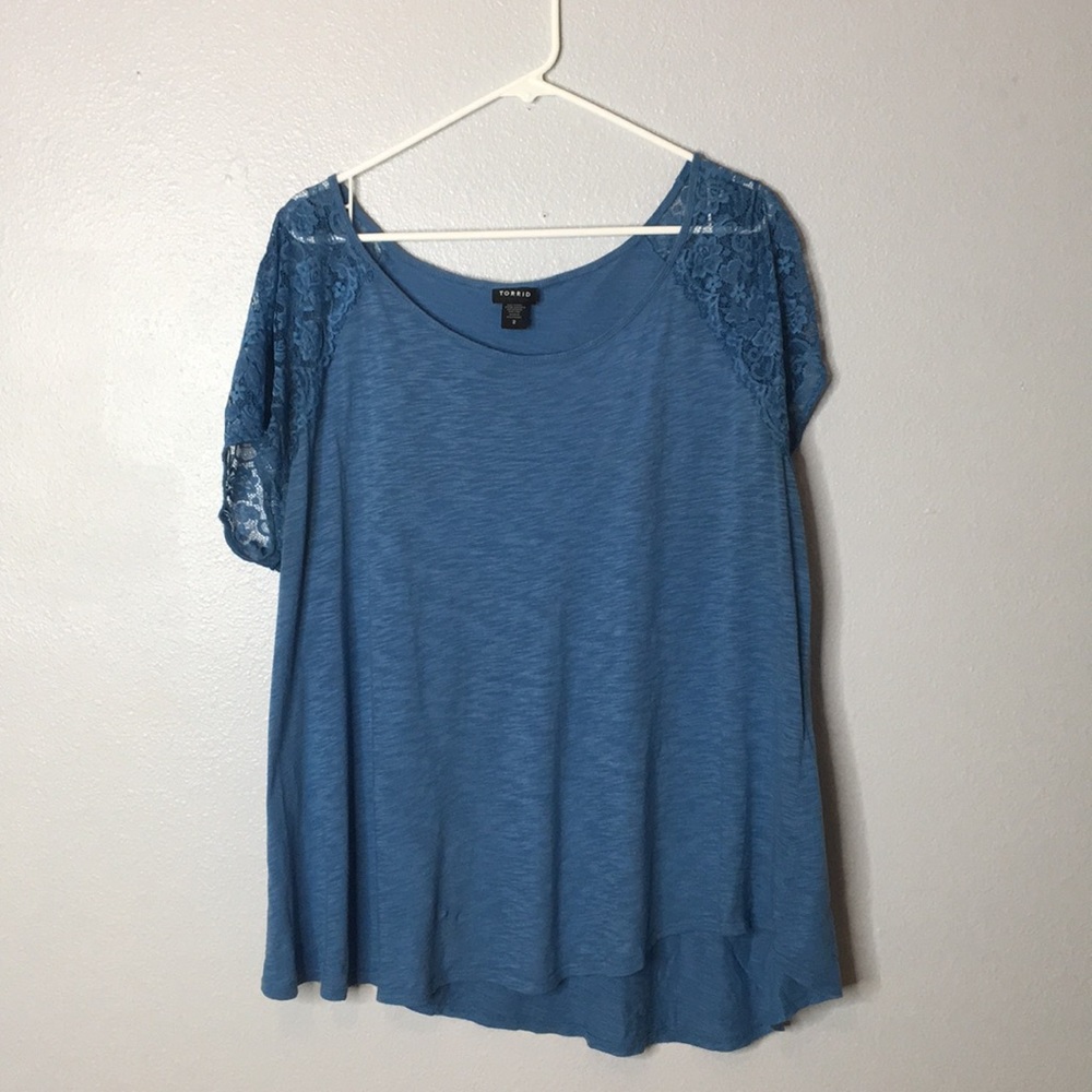 Torrid blue dress with lace sleeves size 2X